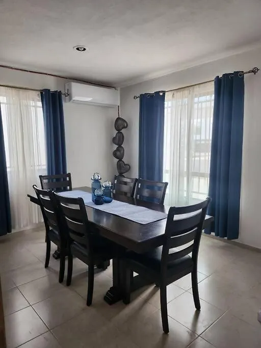 Ferienhaus Casa Balam, En Los Heroes, Con Alberca Mérida